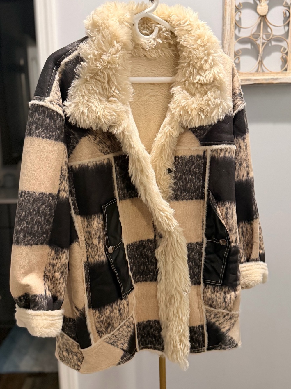 Source Unknown Plaid Teddy Jacket - Beige & Black NWOT
